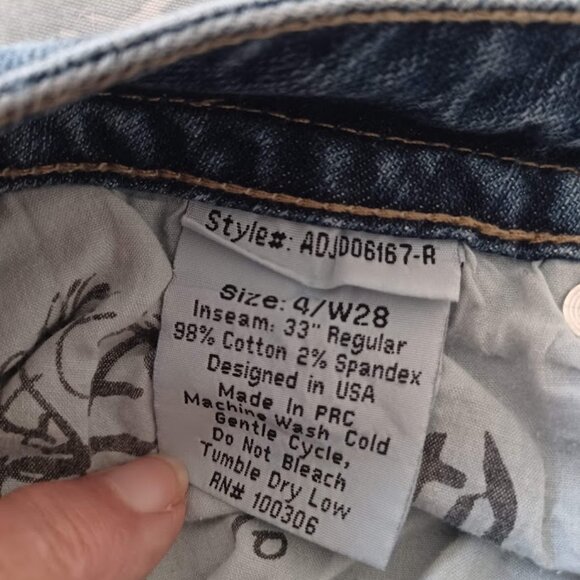 Adiktd Women’s Jeans Sz 4 W28 33x28 Bootcut Med Wash Embroidered Pockets Stretch - Picture 4 of 9